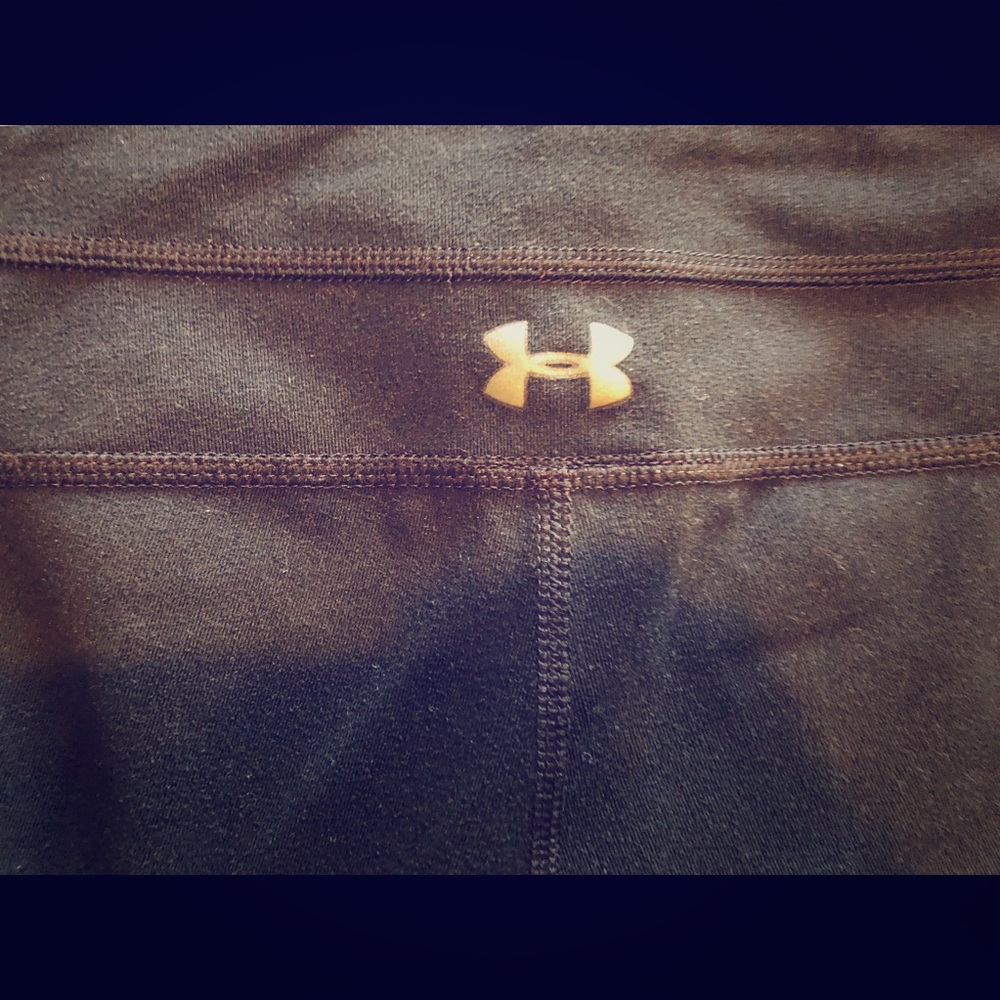 NWOT Under Armour Yoga Pants